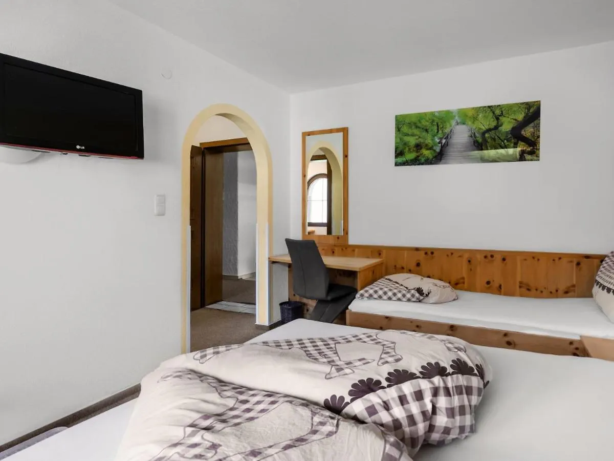 Apartment Nadine-7 By Interhome سولدن